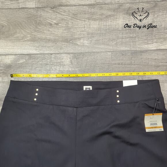 Anne Klein Plus Size Slim Leg Pants Size 3X - Picture 3 of 6